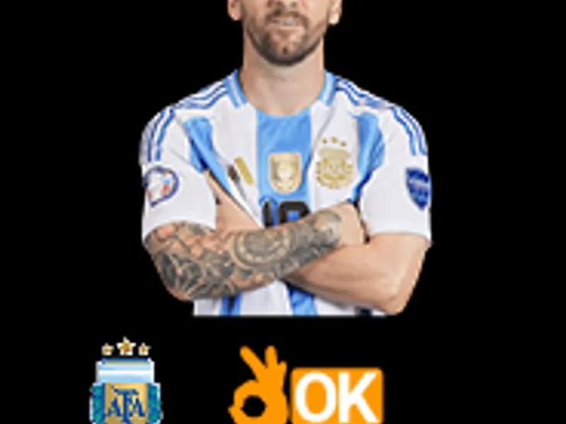 Người chơi đang cười vui vẻ trong một ván game bài 68 online